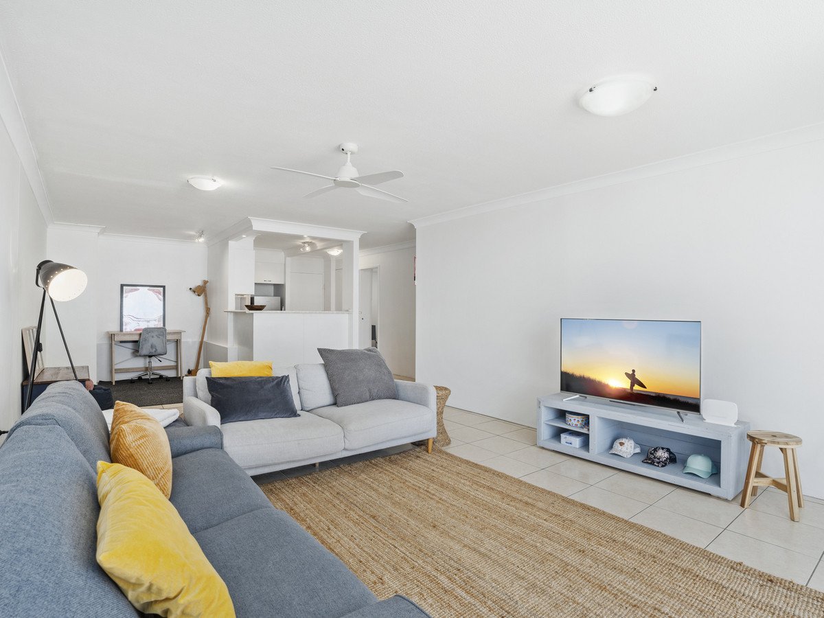 5/40 Marine Parade MIAMI 6