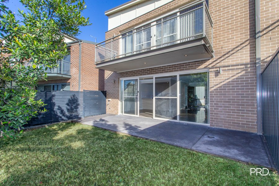 5/400 Glenmore Parkway Glenmore Park 1