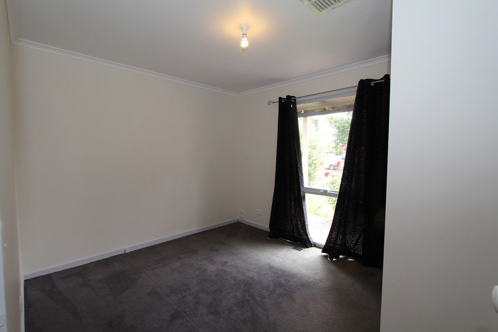 541 Sutton Street SEBASTOPOL 6