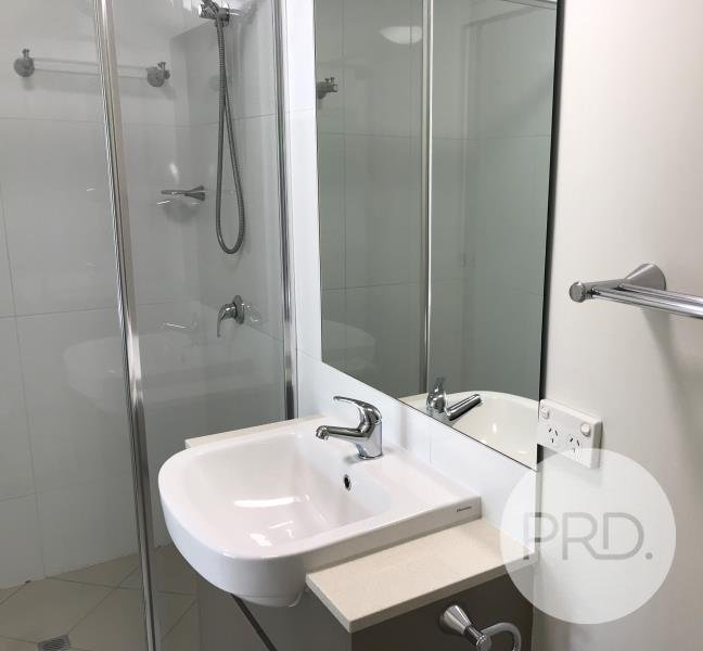 5/410 Zillmere Road (Entry to carpark from Seeney St)  ZILLMERE 8