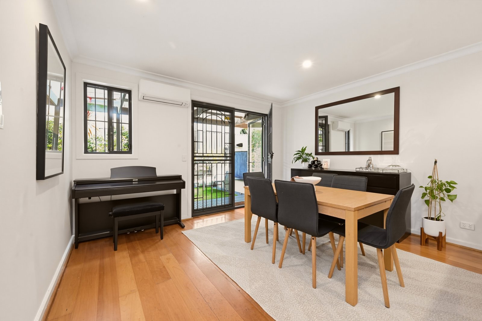54/15 Begonia Street PAGEWOOD 5