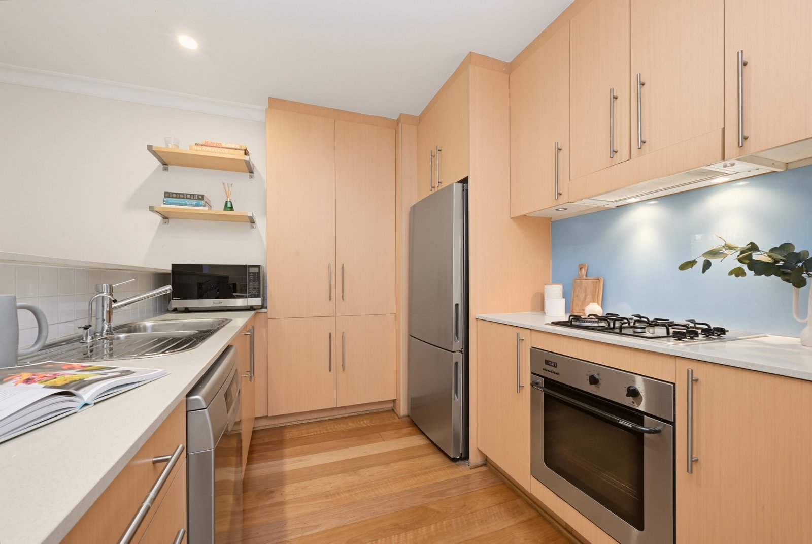 54/15 Begonia Street PAGEWOOD 8