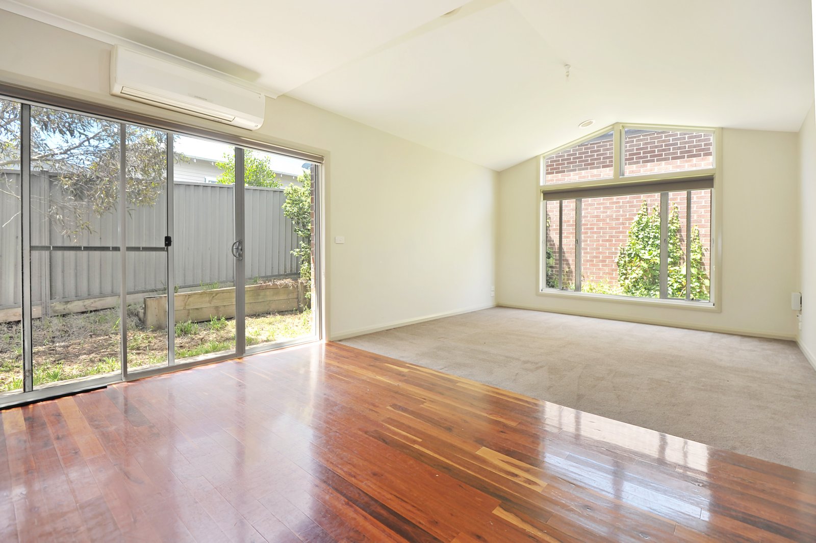 Gallery: 5/417 Peel St North