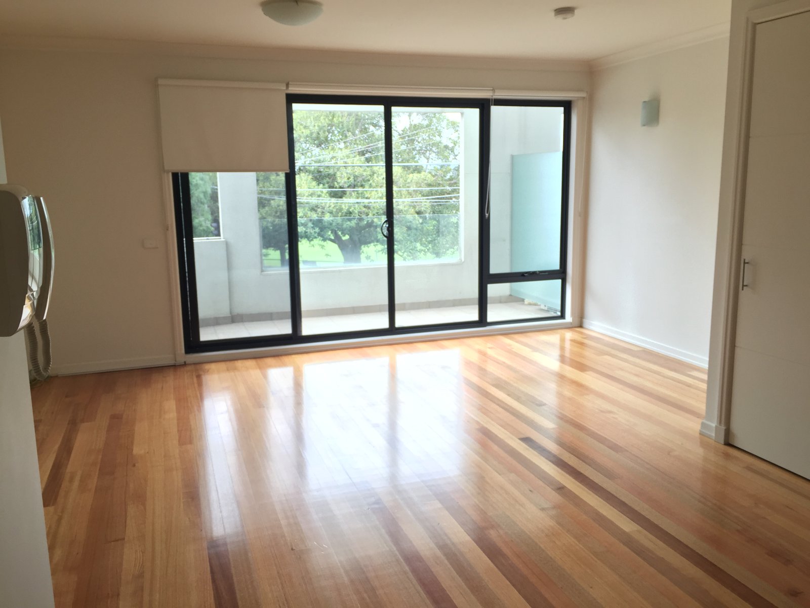 Gallery: 5/419 Waverley Road