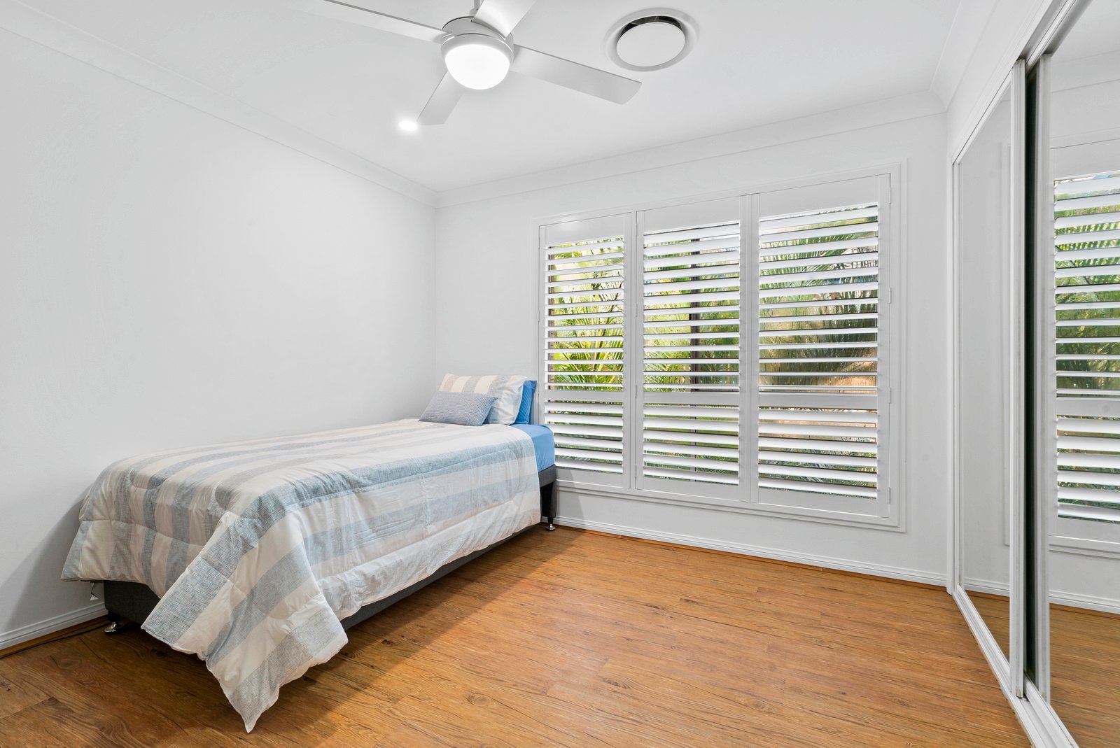 54/2 Mariners Drive East  TWEED HEADS 12