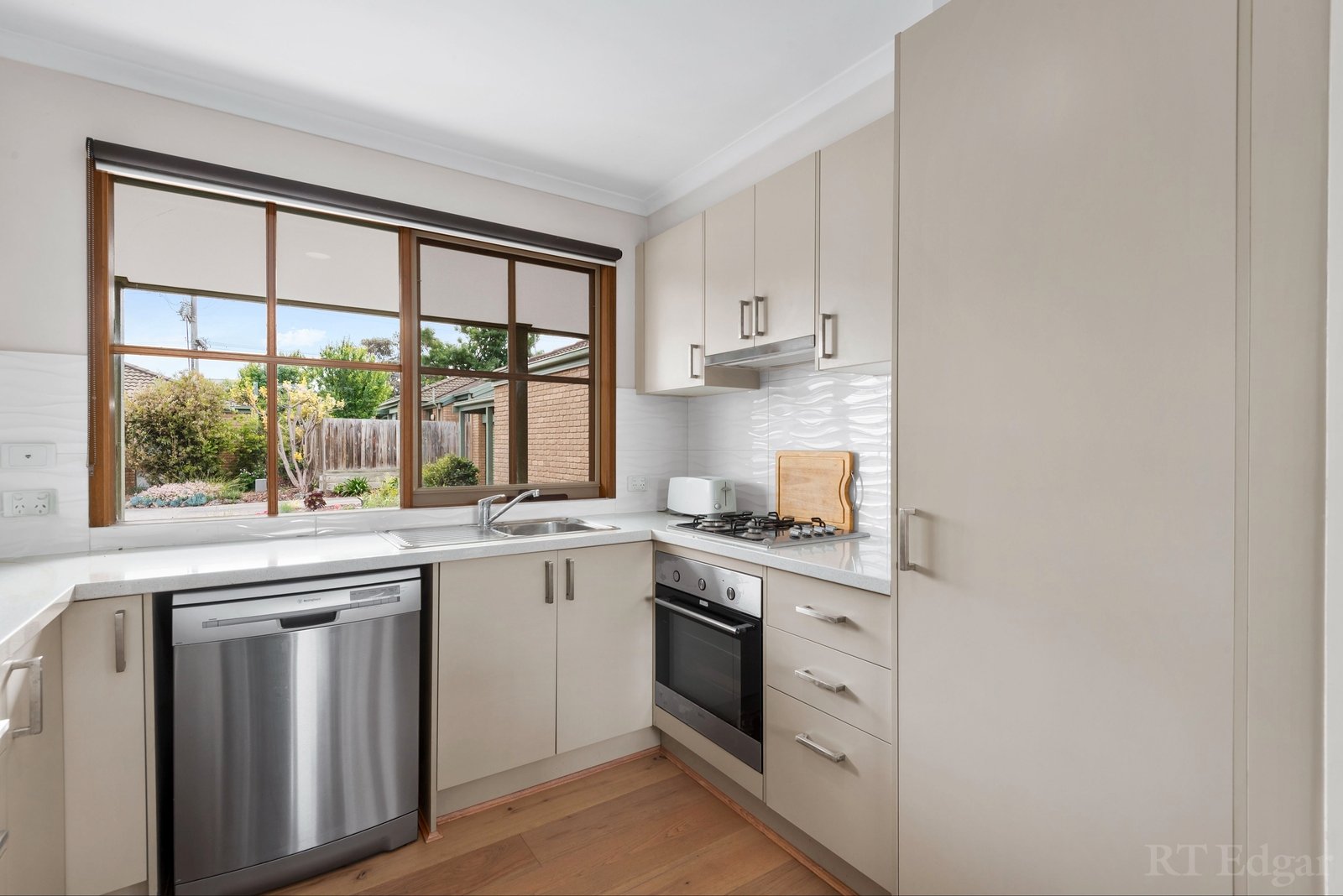 Real Estate and Property in 5/43-47 Presidents Avenue, Ocean Grove, VIC