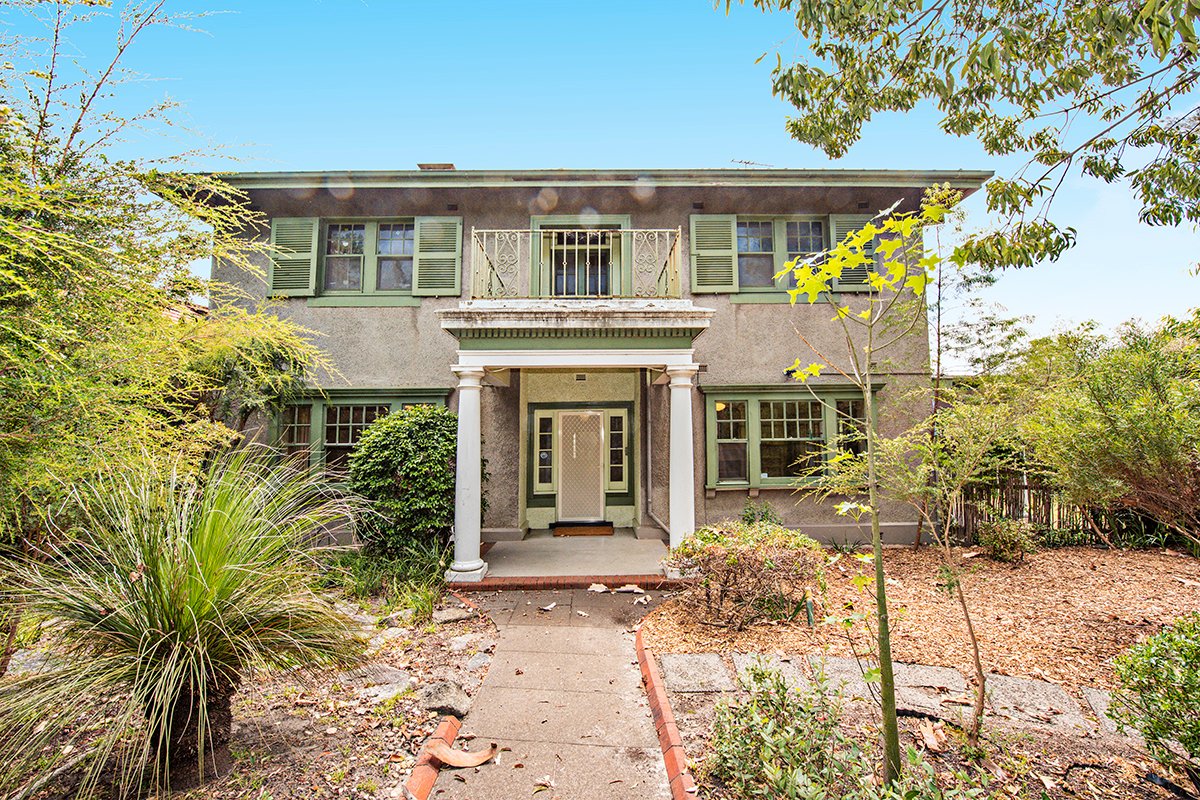 Photos: 543 Dandenong Road