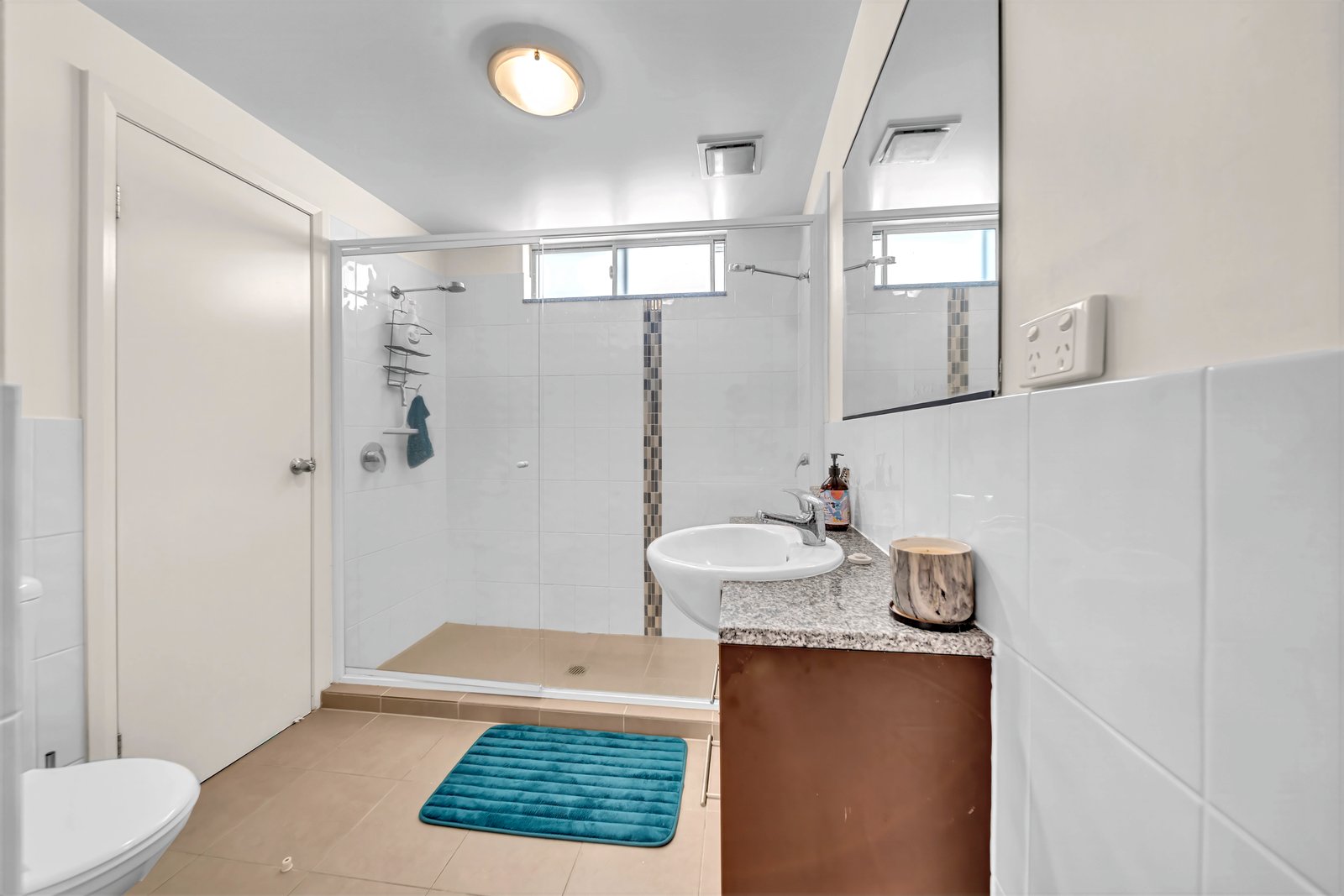 54/3 Deloraine Close CANNONVALE 10