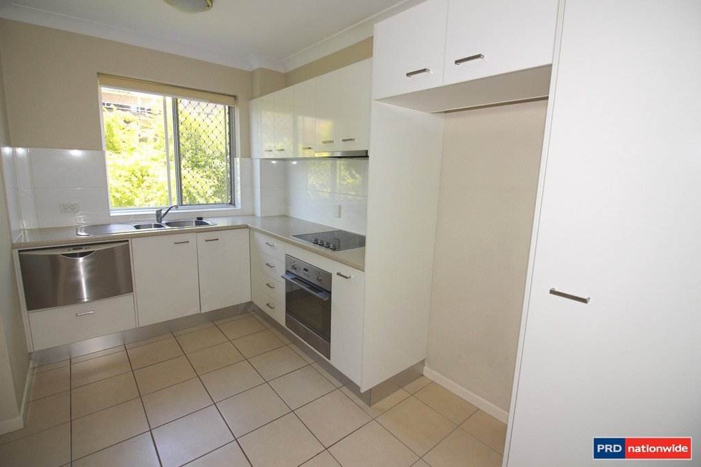 5/43 Leslie Street NUNDAH 4