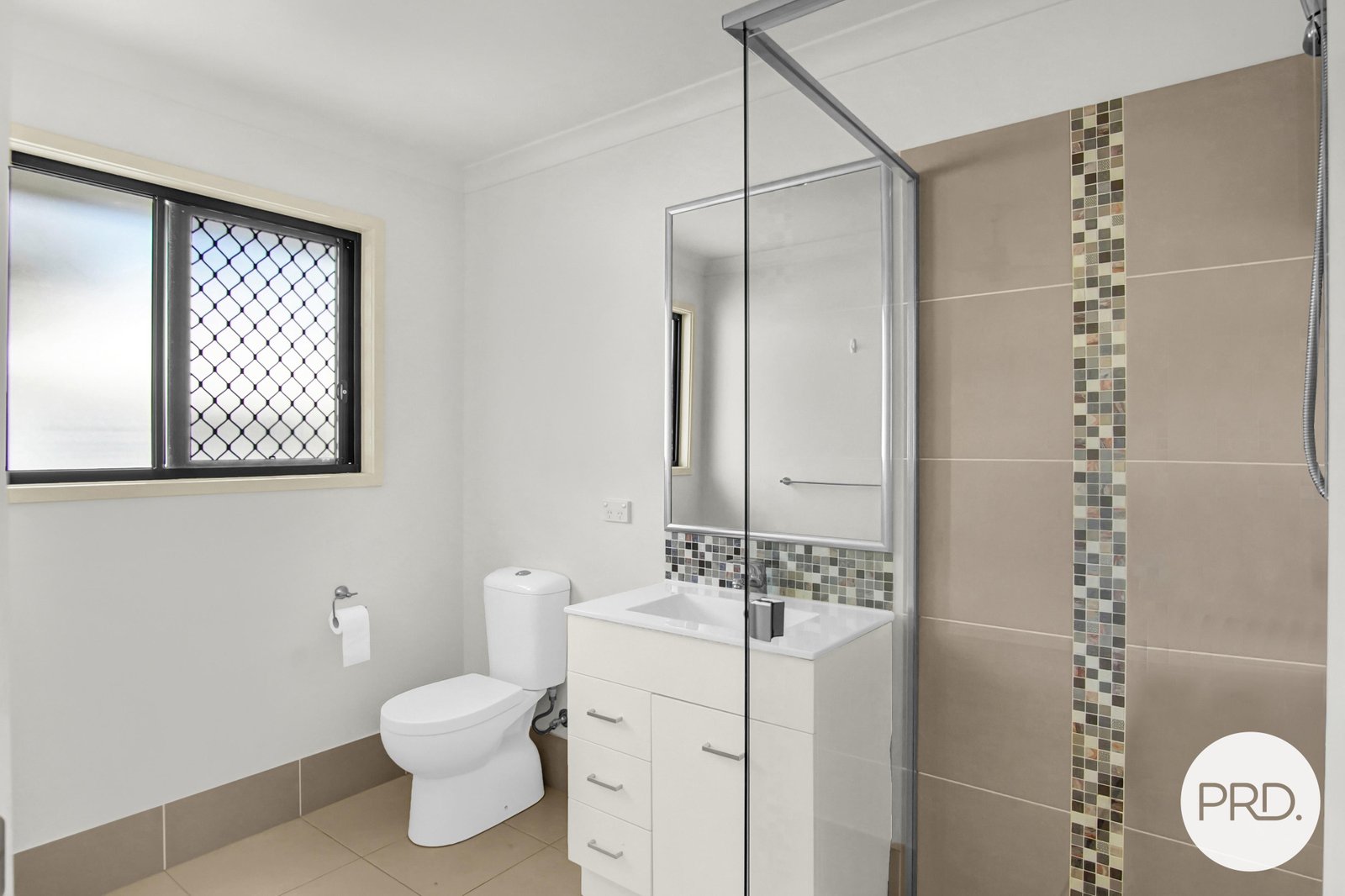 54/30 MERCURY Parade MANGO HILL 10