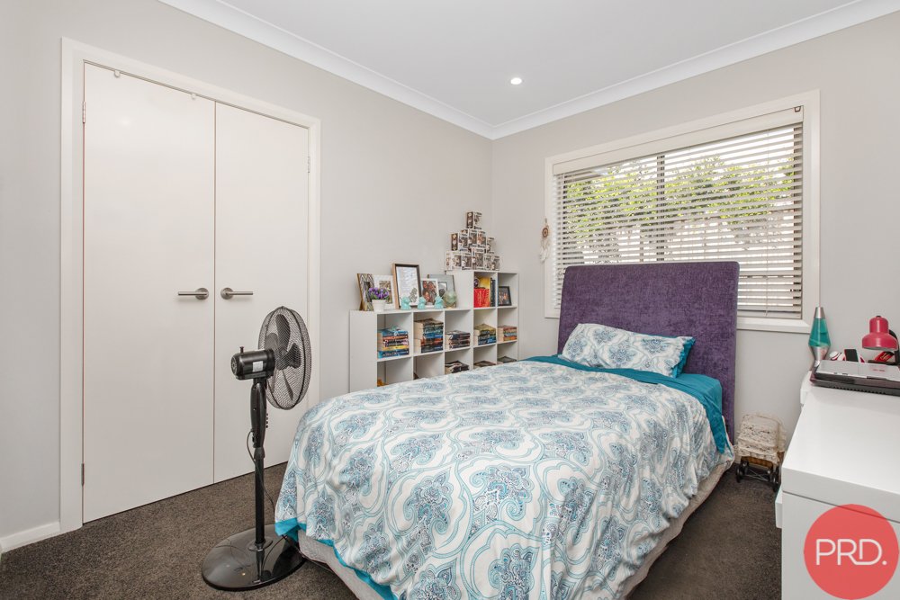 544 Oakhampton Road ABERGLASSLYN 10