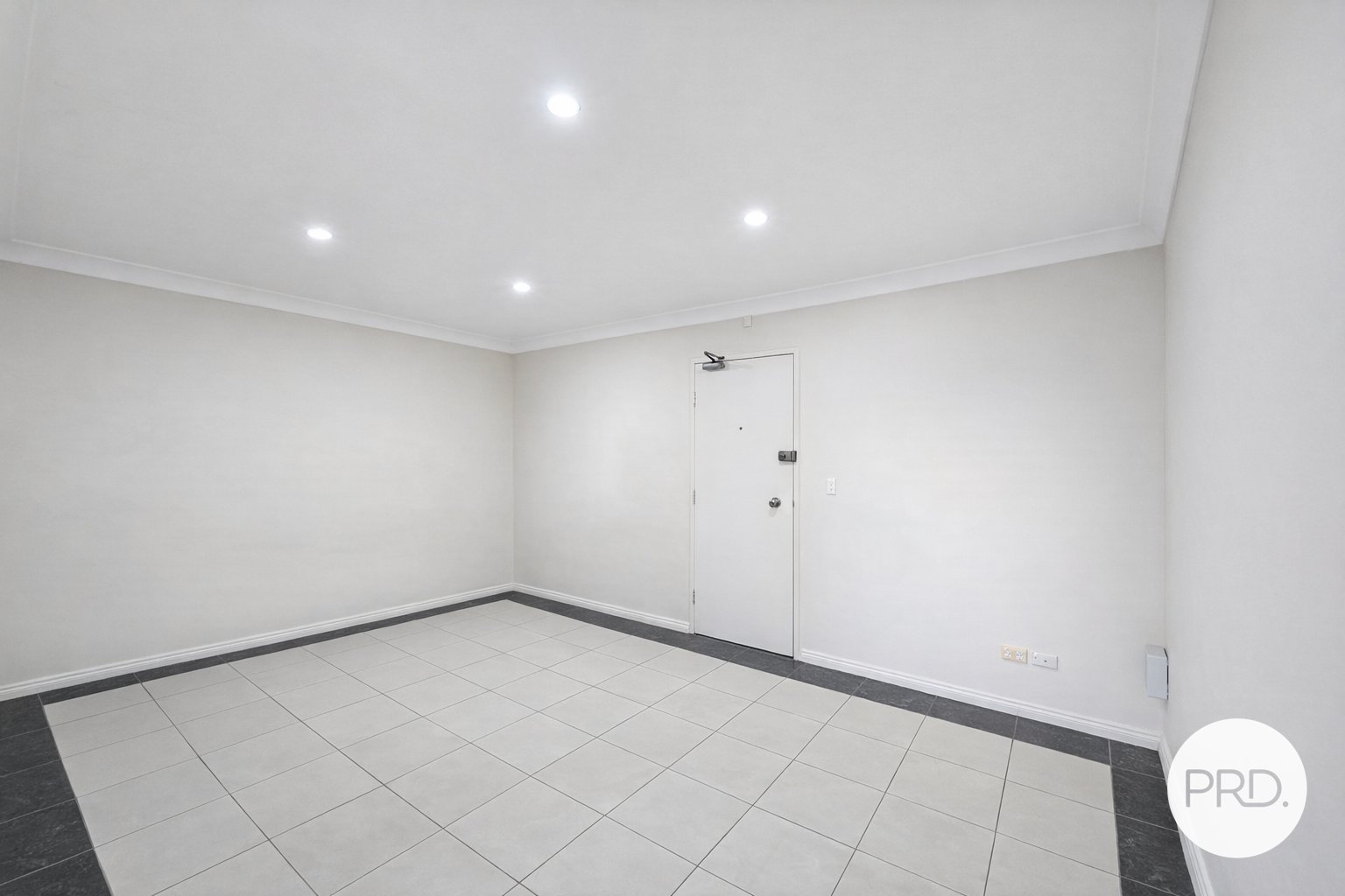5/45 Mill Road LIVERPOOL 2
