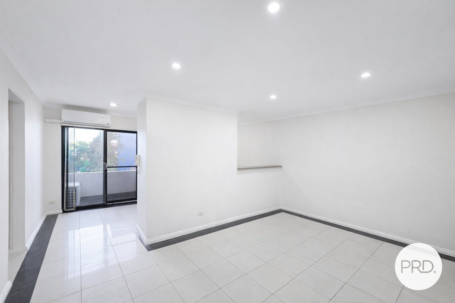 5/45 Mill Road LIVERPOOL 3