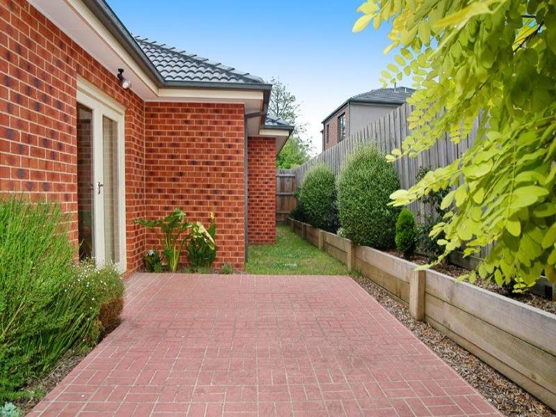 Real Estate and Property in 5/45 St Clems Road, Doncaster East, VIC