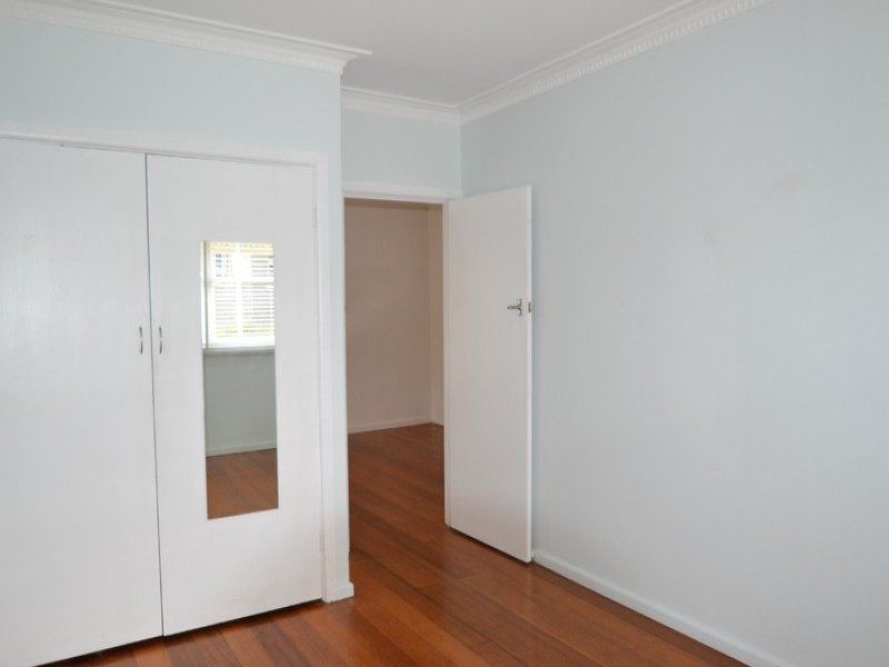 Gallery: 5/45 Venice Street