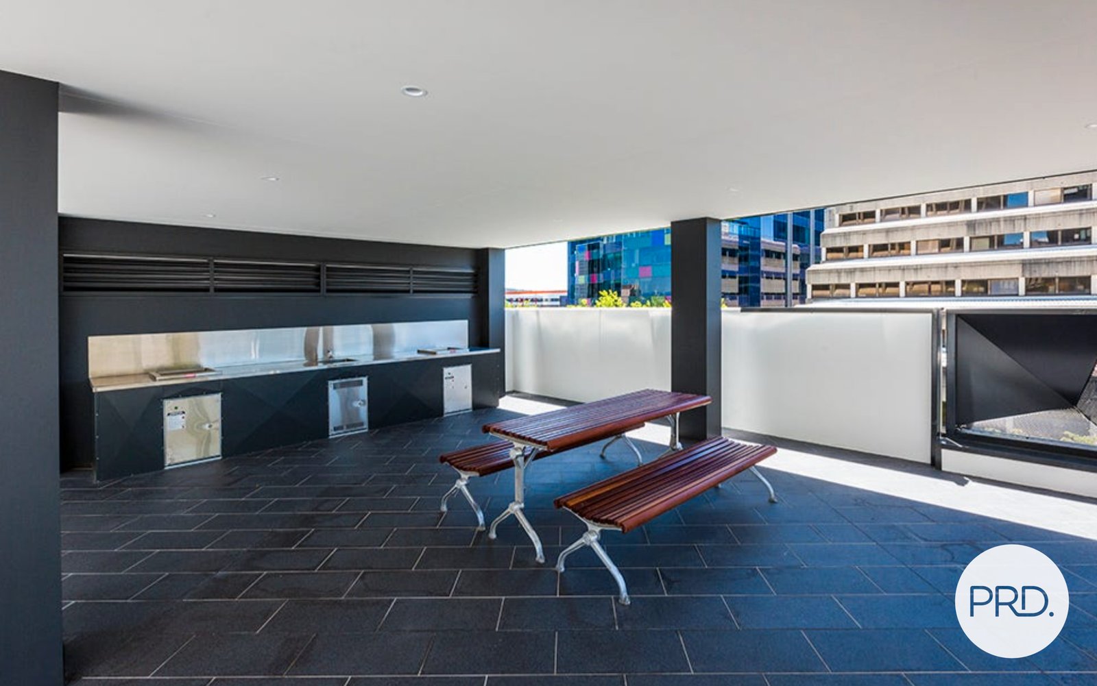 5/45 West Row CITY 11