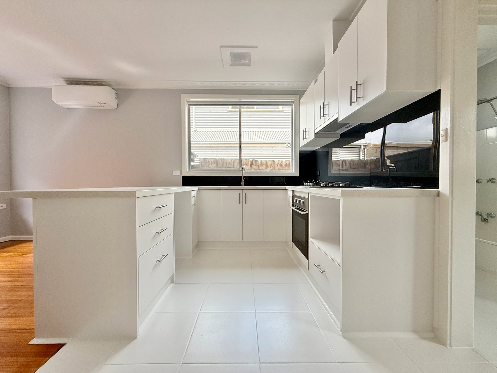 Gallery: 5/450 Ryrie Street