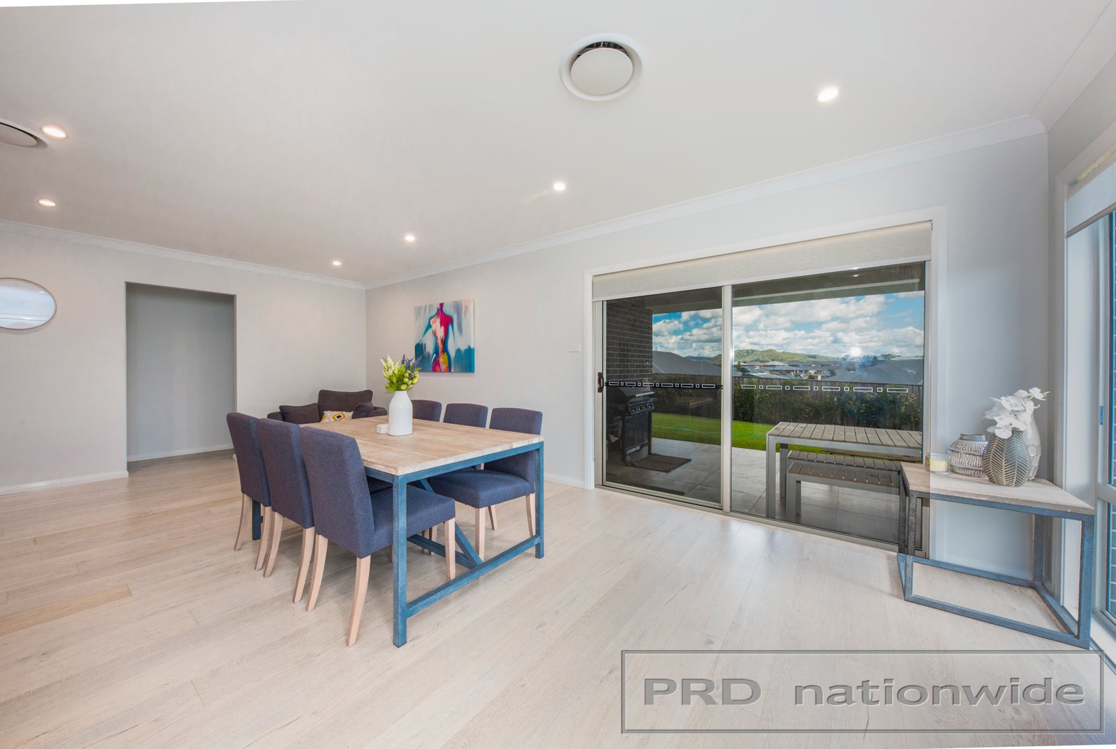 546 Oakhampton Road ABERGLASSLYN 7