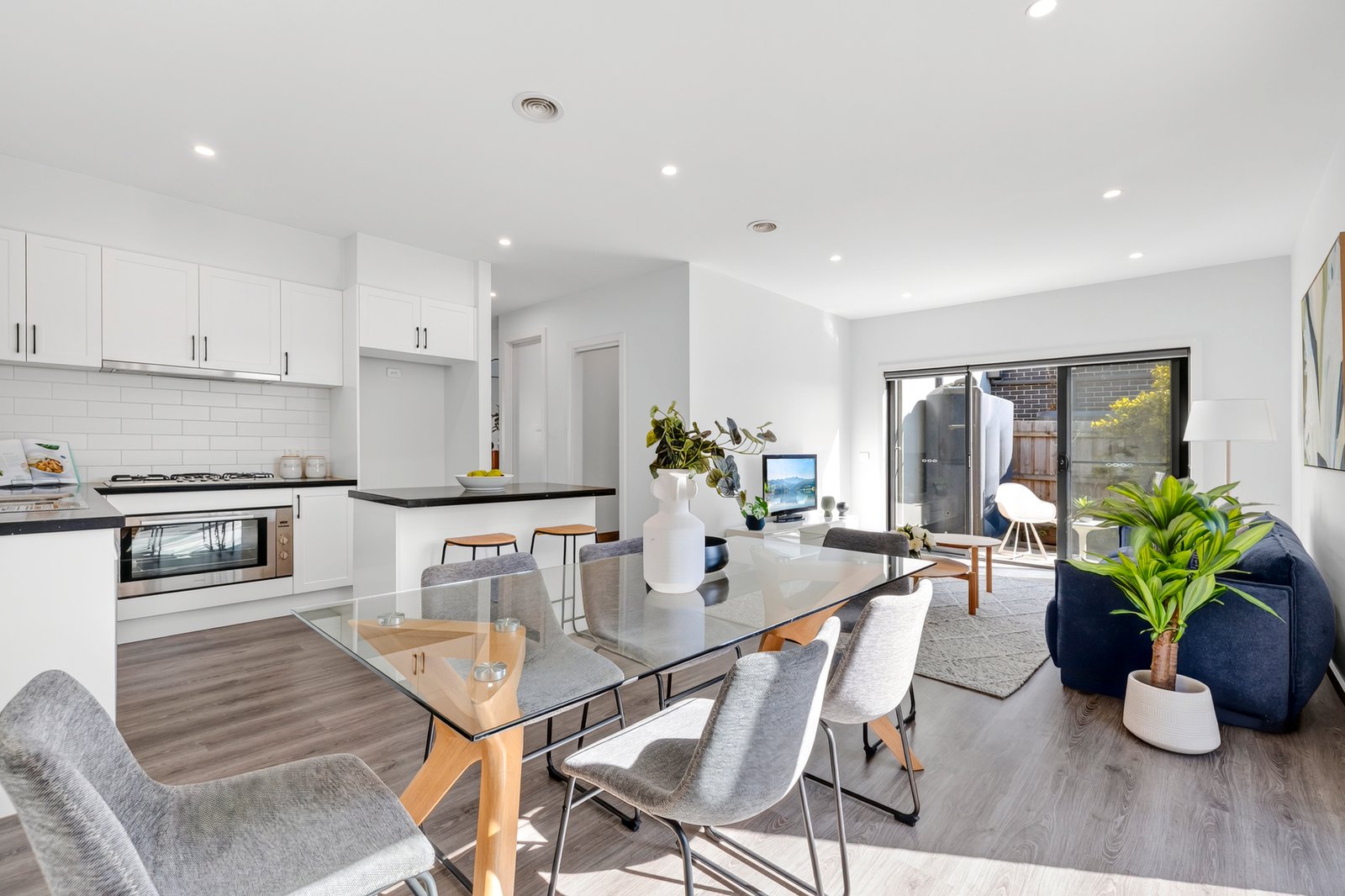 Gallery: 5/46 Tully Road