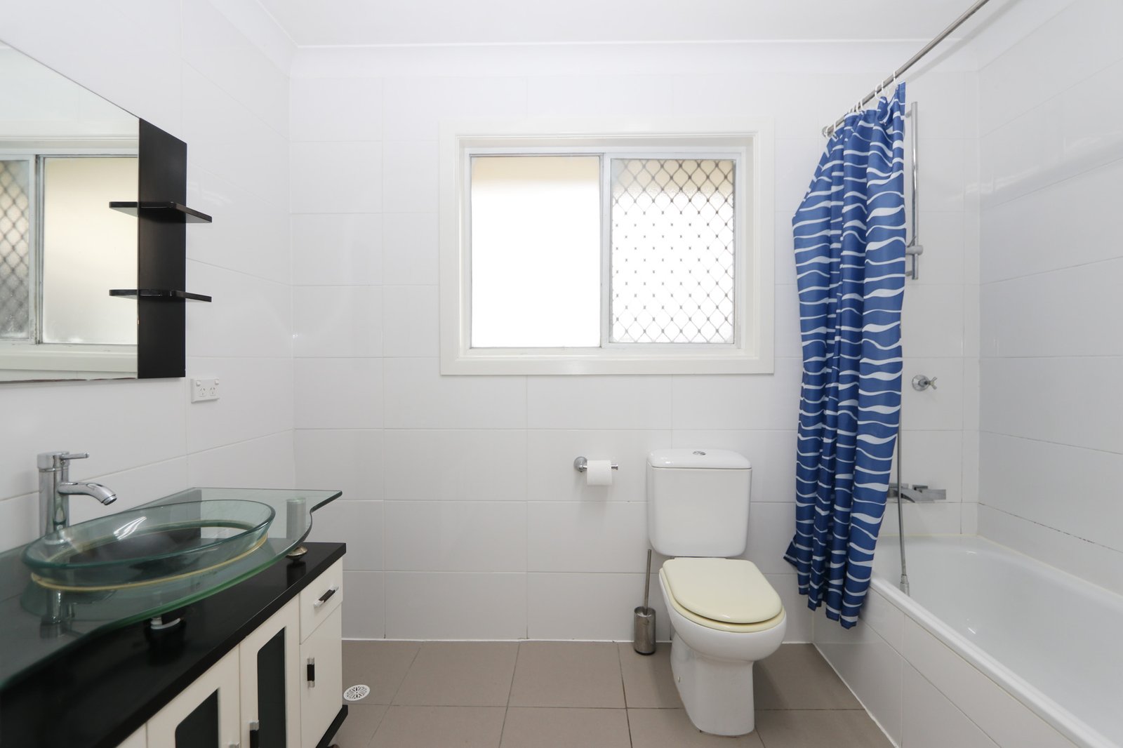 547 Ashmore Road ASHMORE 9