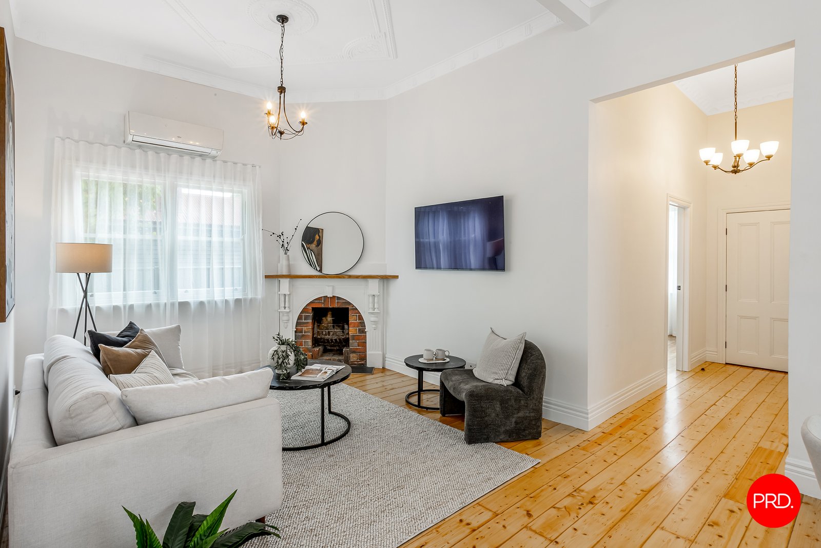 547 Napier Street WHITE HILLS 8