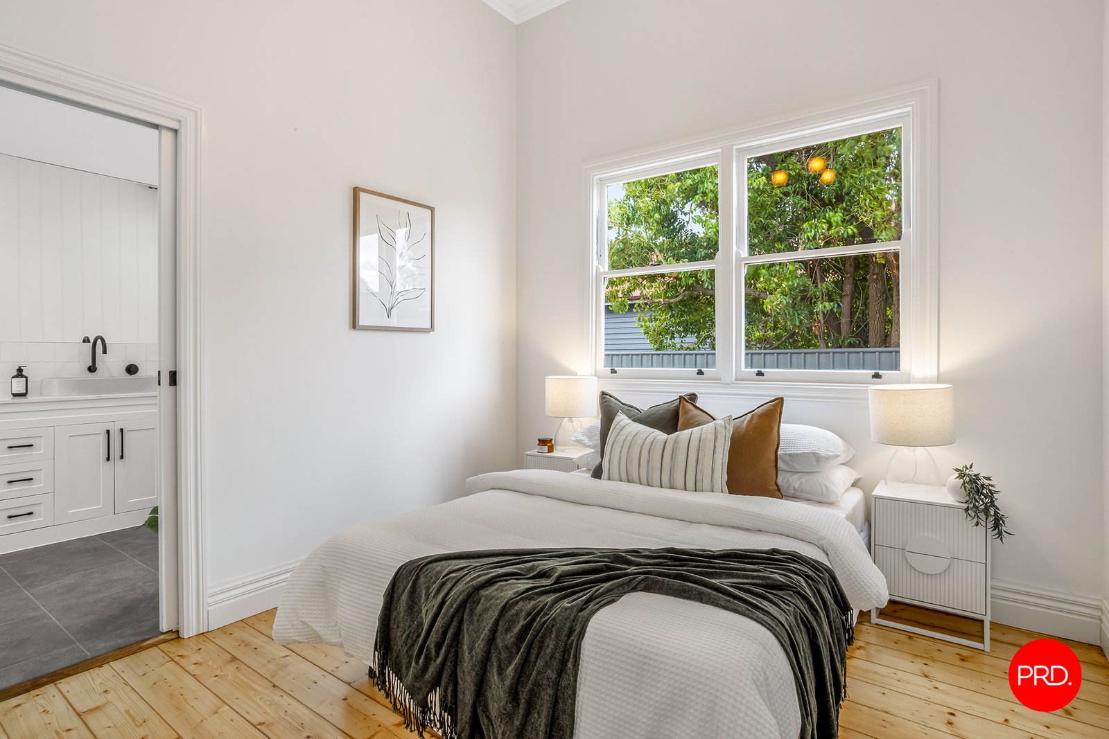 547 Napier Street WHITE HILLS 16