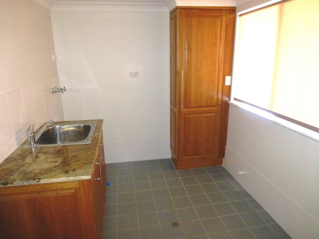 547 Ocean Drive NORTH HAVEN 12