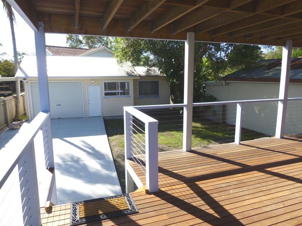 547 Ocean Drive NORTH HAVEN 15