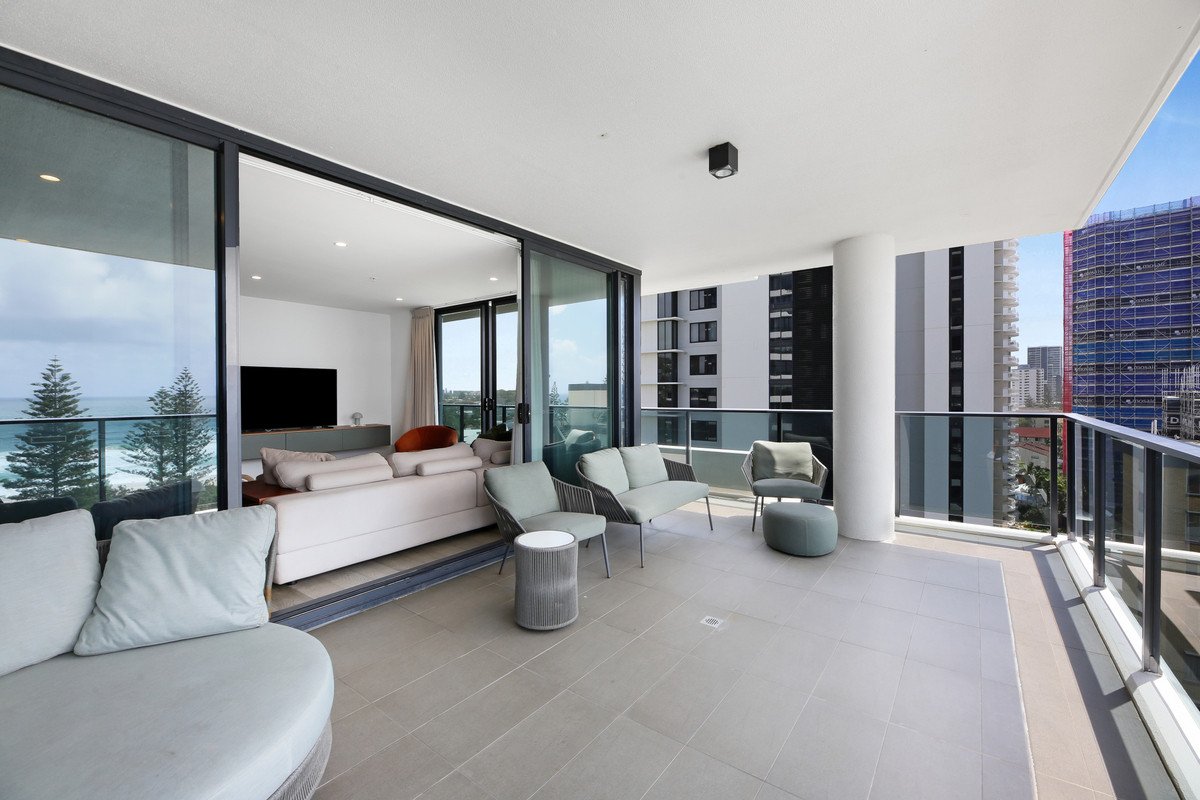 54/72 The Esplanade Burleigh Heads 4