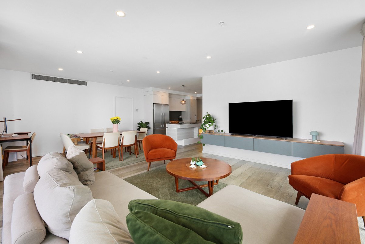 54/72 The Esplanade Burleigh Heads 8