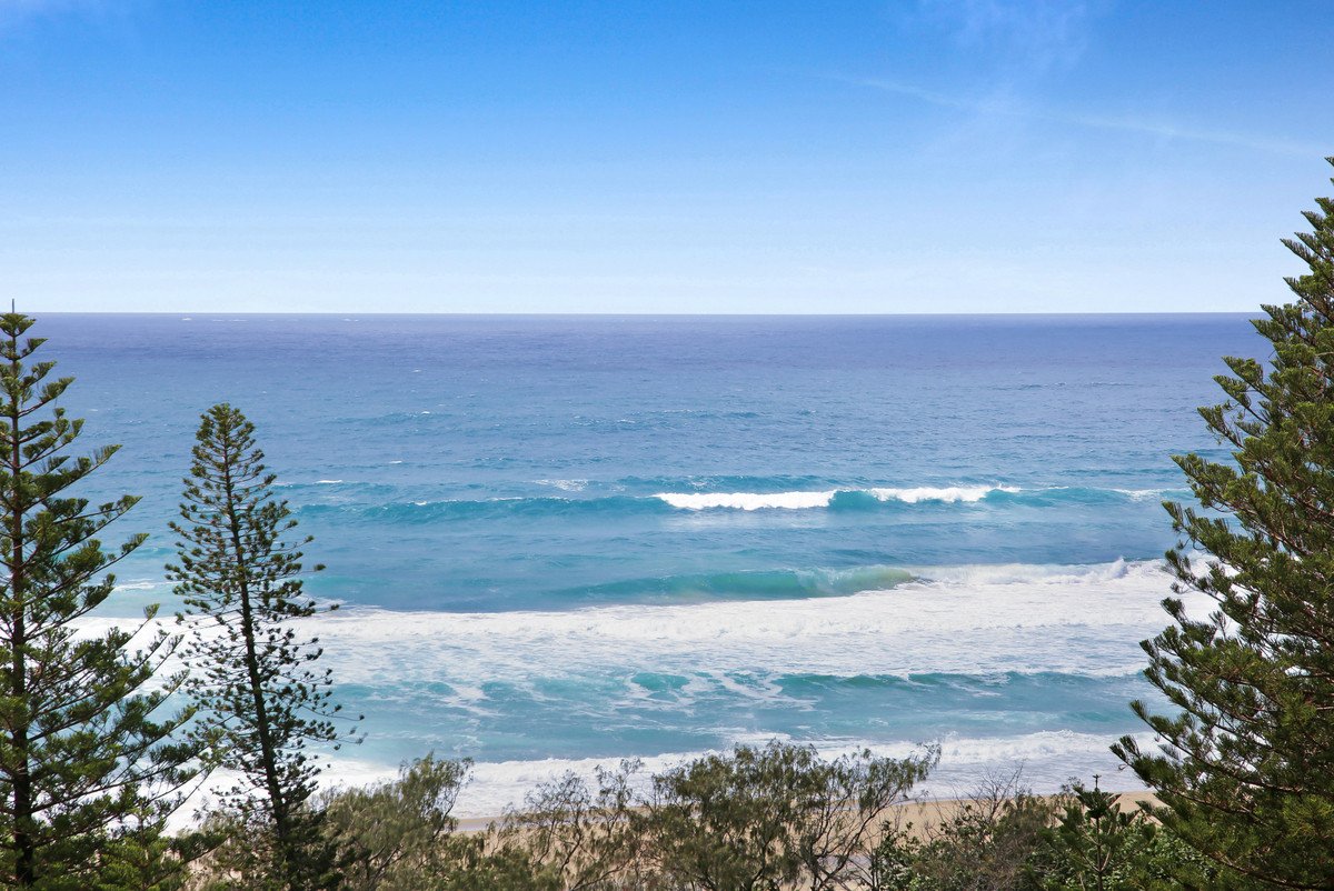 54/72 The Esplanade Burleigh Heads 23