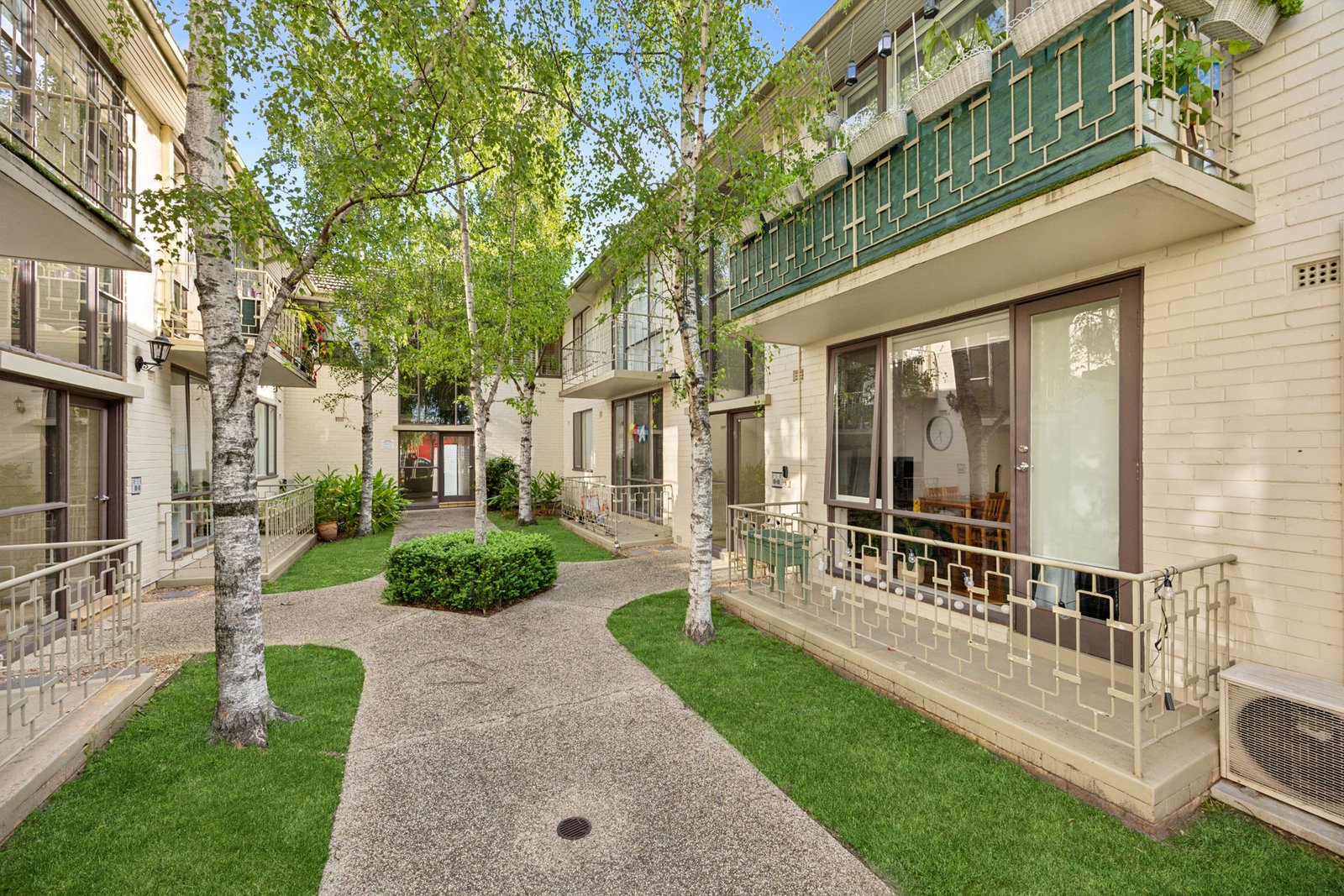 Gallery: 5/476 North Road