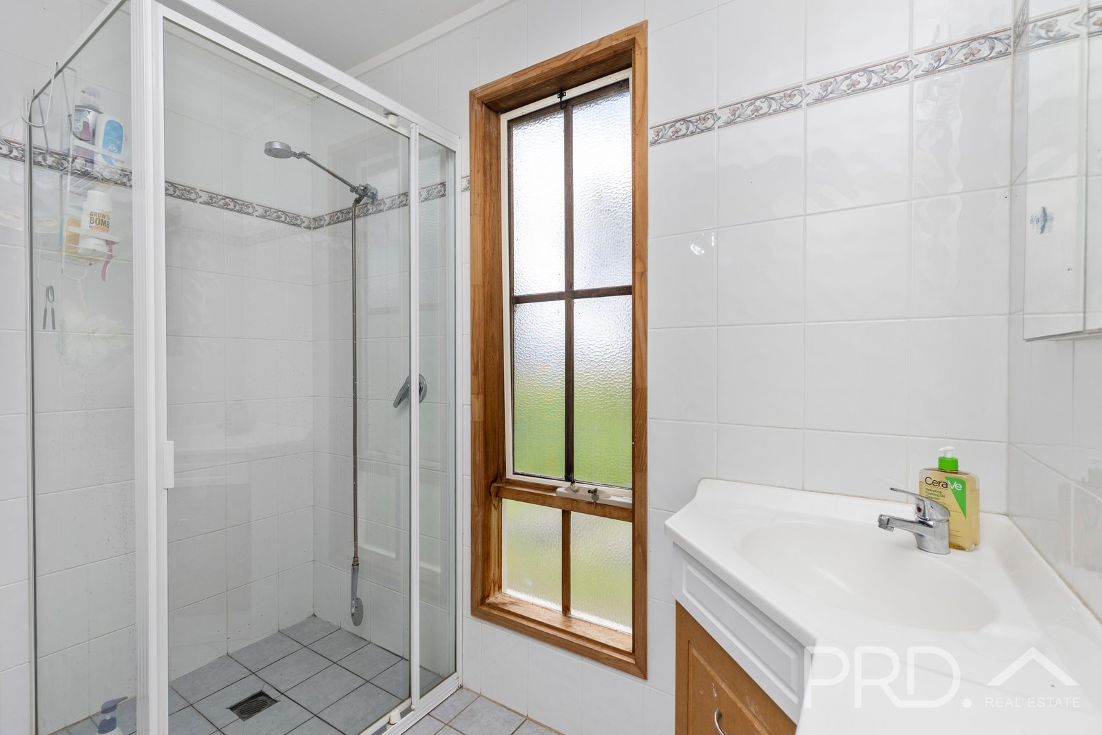 5/477 Wee Jasper Road TUMUT 9