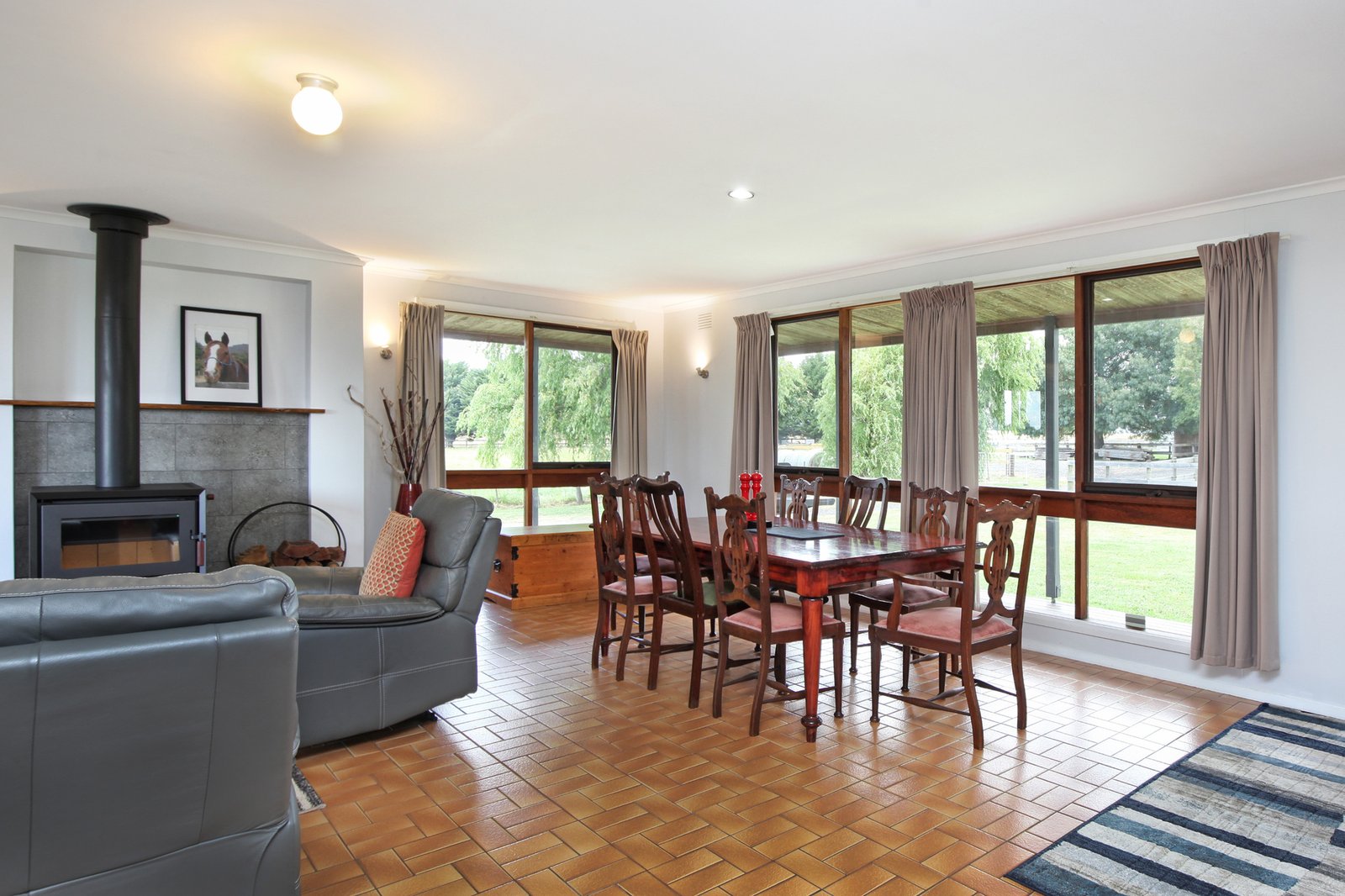 Real Estate and Property in 548 Lauriston Road, Kyneton, VIC