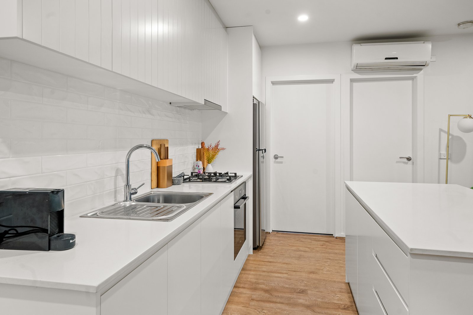 Gallery: 5/496 Dandenong Road