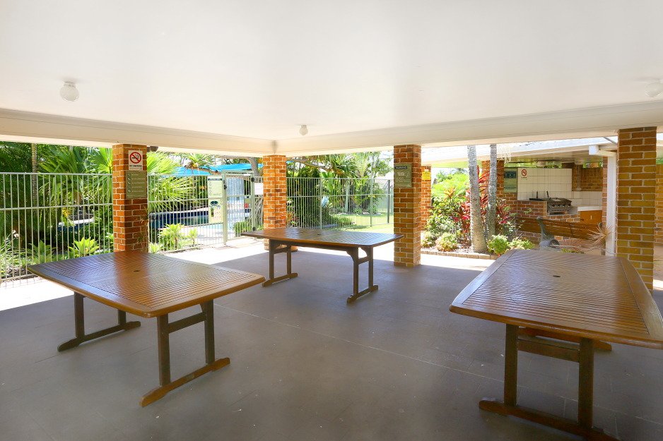 54/97 Edmund Rice Drive SOUTHPORT 19