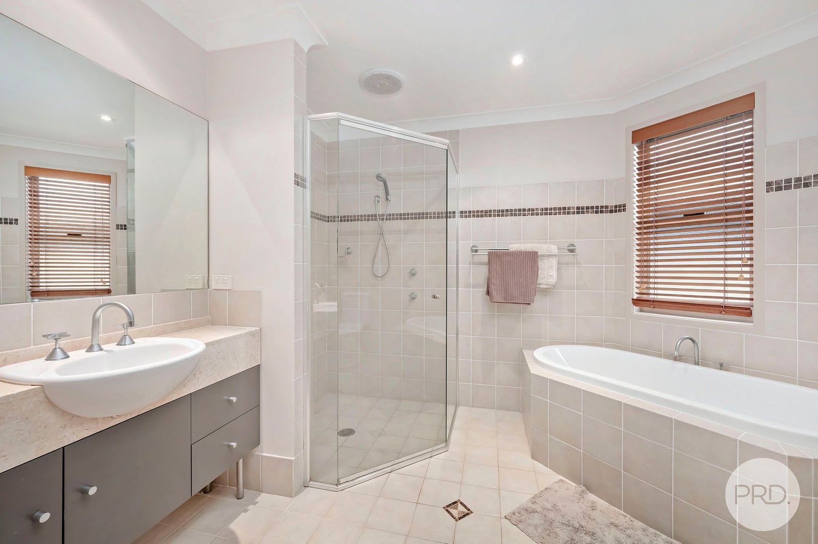 54a Bonito Street CORLETTE 11