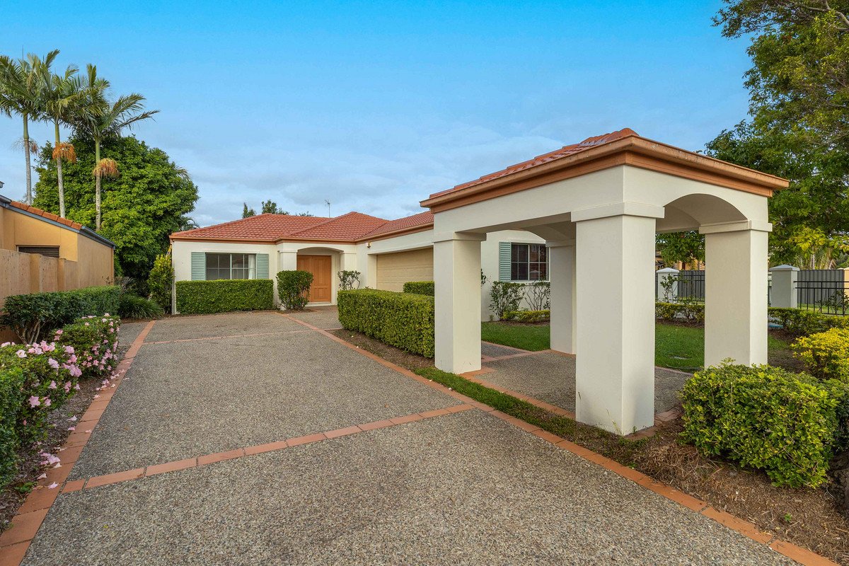 54A Harrier Drive Burleigh Waters 5