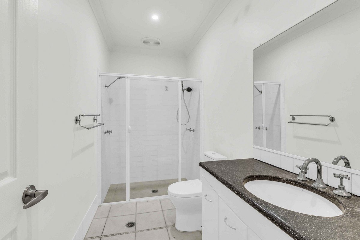 54A Harrier Drive Burleigh Waters 13