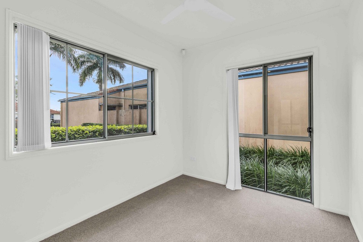 54A Harrier Drive Burleigh Waters 14