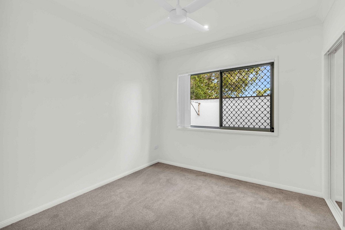 54A Harrier Drive Burleigh Waters 16
