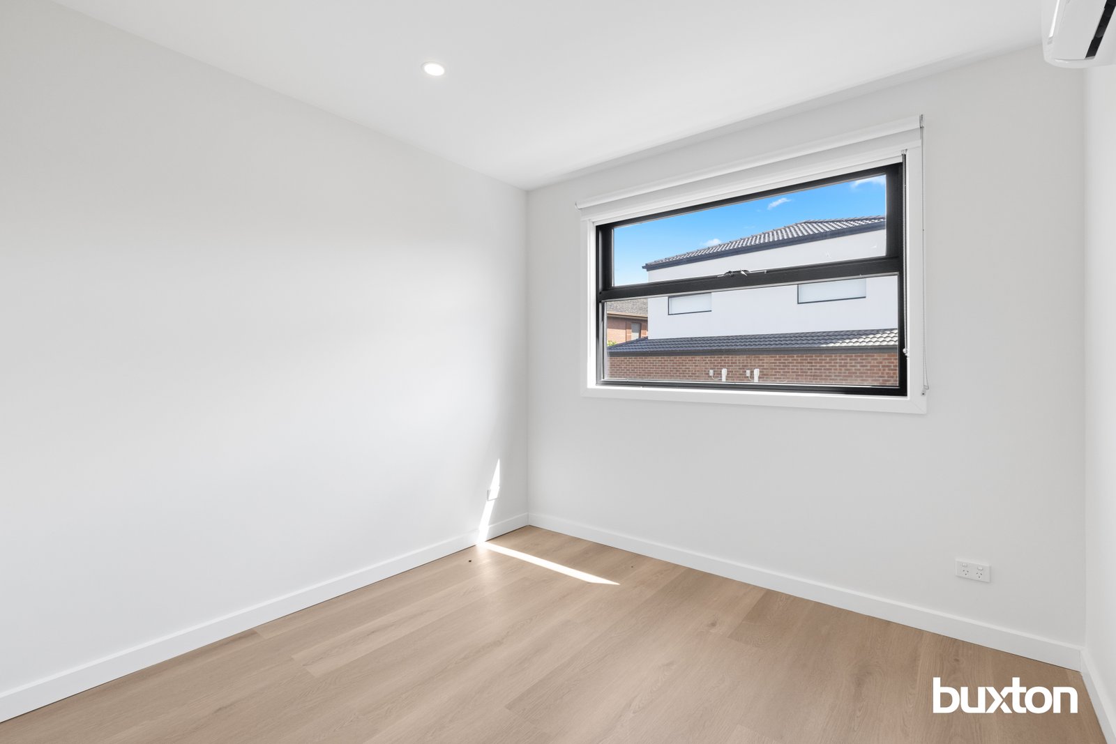 Gallery: 5/5-7 Montgomery Place