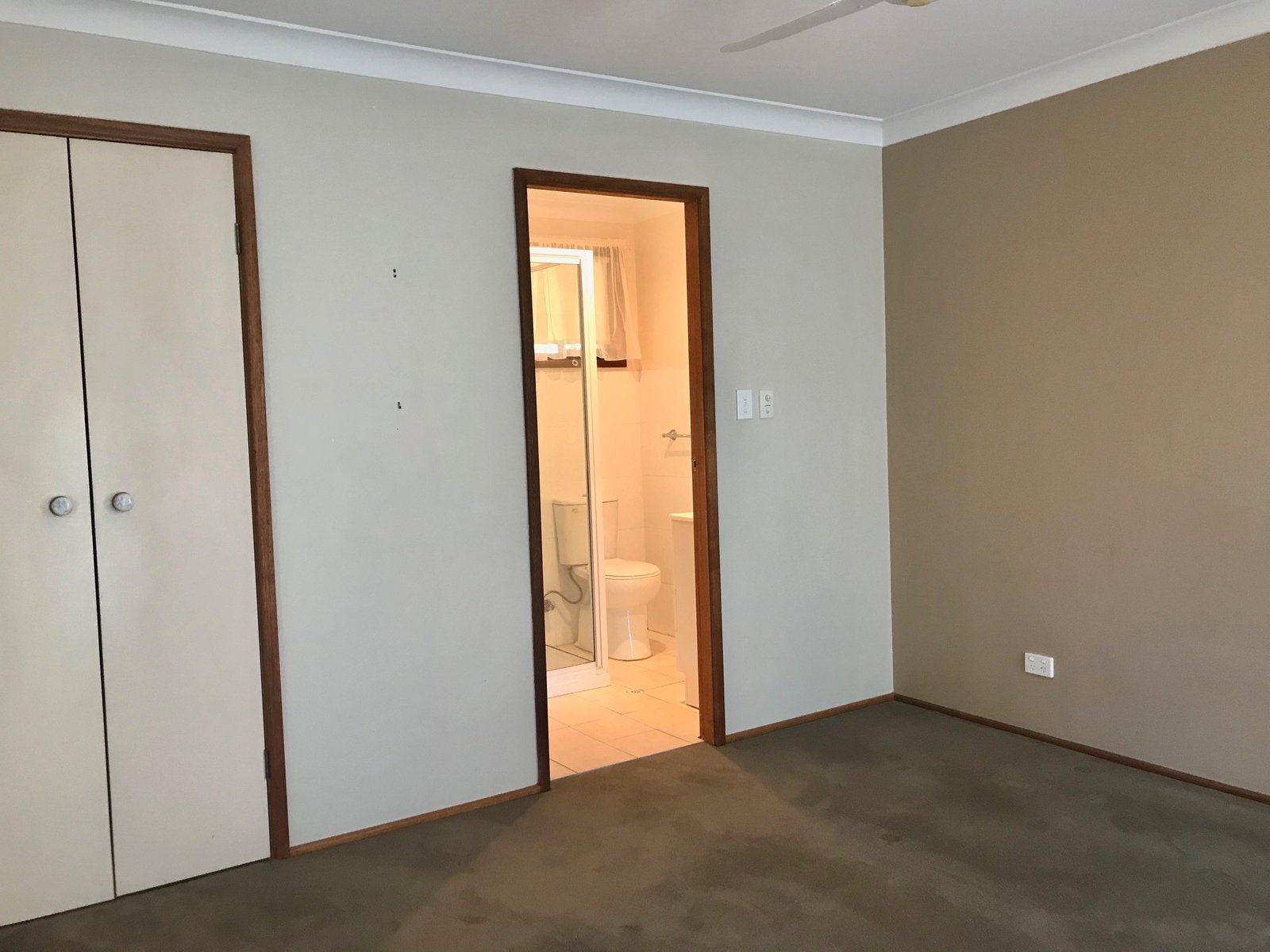 55 Amaroo  HILLVUE 8