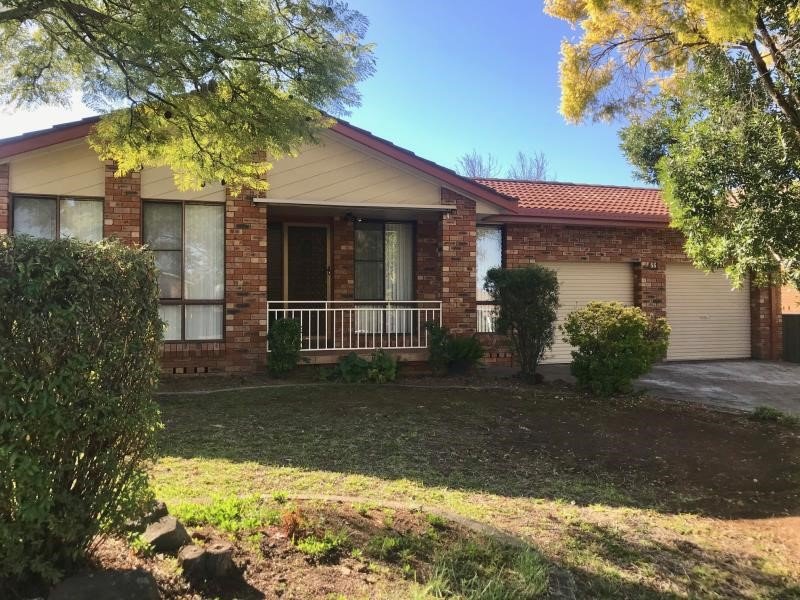 55 Amaroo Road TAMWORTH 1
