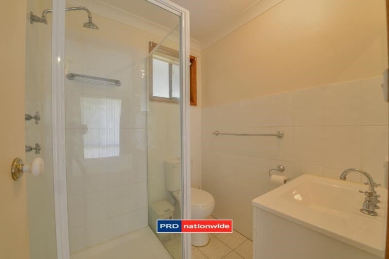 55 Amaroo Road TAMWORTH 5