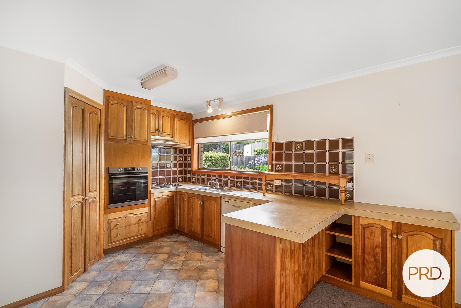 55 Bayfield Street BELLERIVE 3