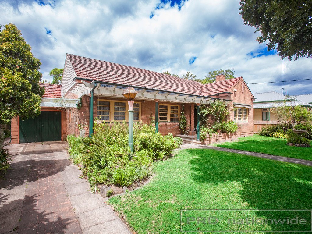 55 Belmore Road LORN 1