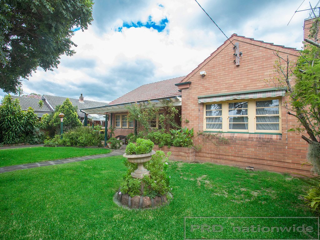 55 Belmore Road LORN 15
