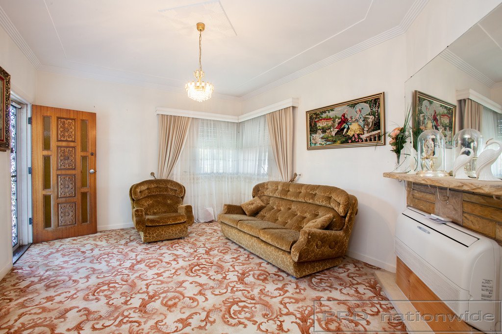 55 Beresford Ave  BERESFIELD 2