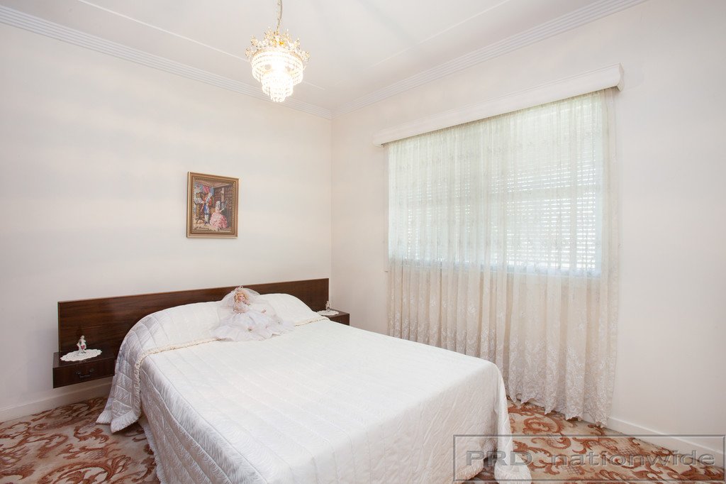 55 Beresford Ave  BERESFIELD 7
